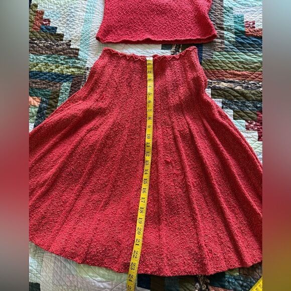 VINTAGE 60s Two Piece Handmade Red Skirt and Top - Picture 10 of 12